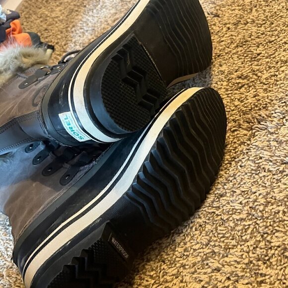 Sorel Joan of Arctic winter boots - Picture 8 of 9